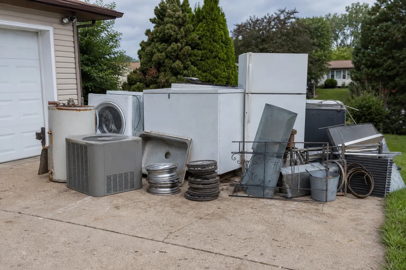 Free Scrap Fridays Warrenton Free scrap metal pickup community program in Warrenton, Missouri — Free Scrap Fridays