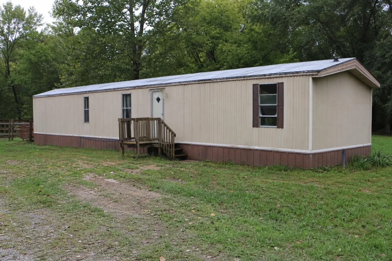 Mobile Home Demolition Mobile home removal planning and debris haul-away assessment in Missouri